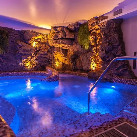 Premium Panoráma 4* Siófok