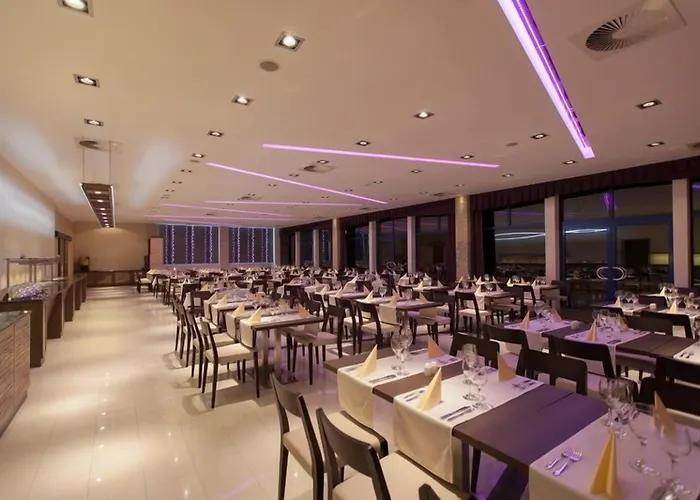 Premium Panoráma 4*