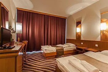 Premium Panoráma 4*