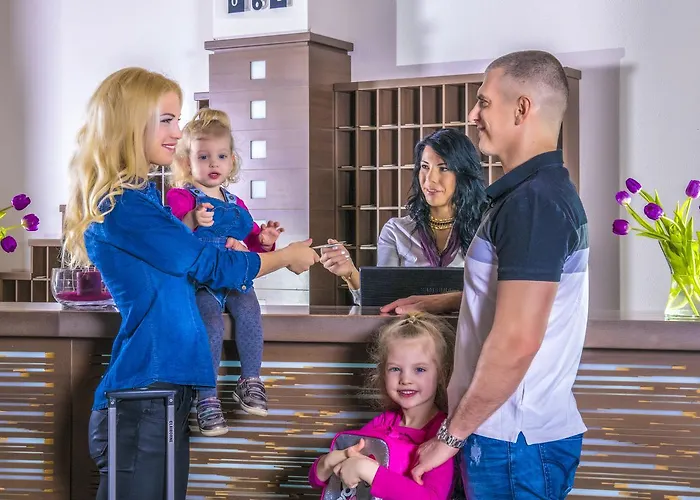 Premium Panoráma Szálloda 4*